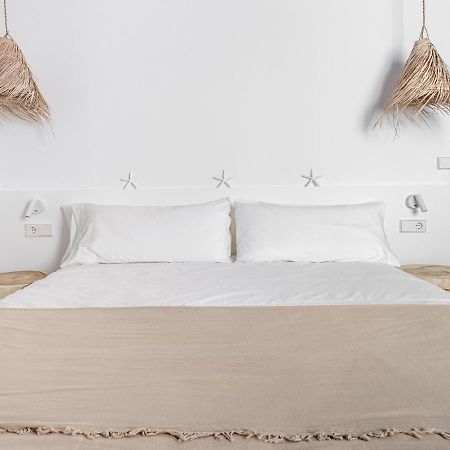 S'Enclova Petit Hotel Ciutadella  Bagian luar foto