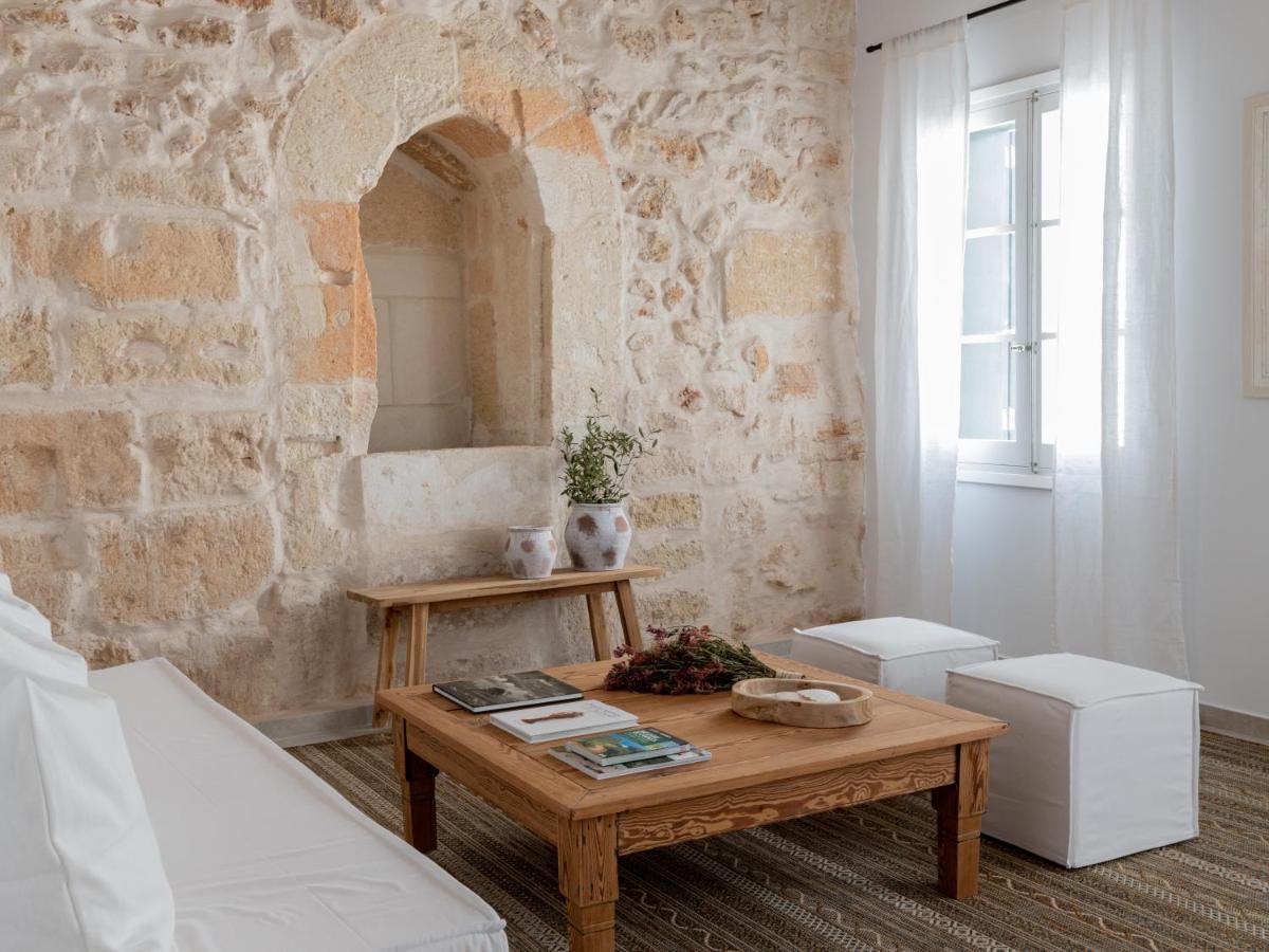 S'Enclova Petit Hotel Ciutadella  Bagian luar foto