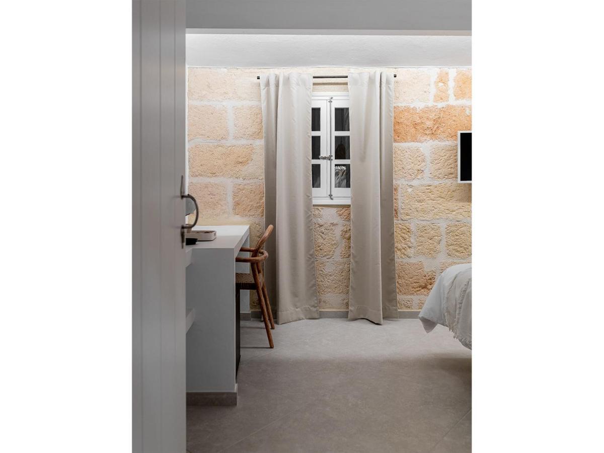 S'Enclova Petit Hotel Ciutadella  Bagian luar foto