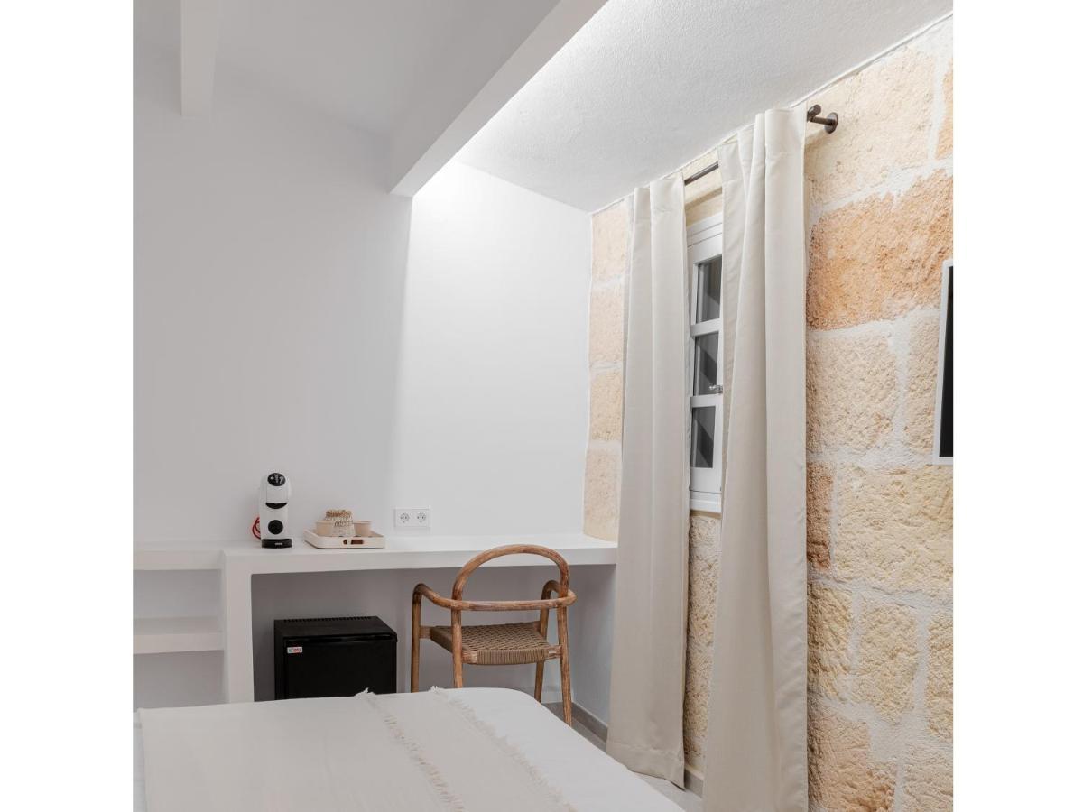 S'Enclova Petit Hotel Ciutadella  Bagian luar foto