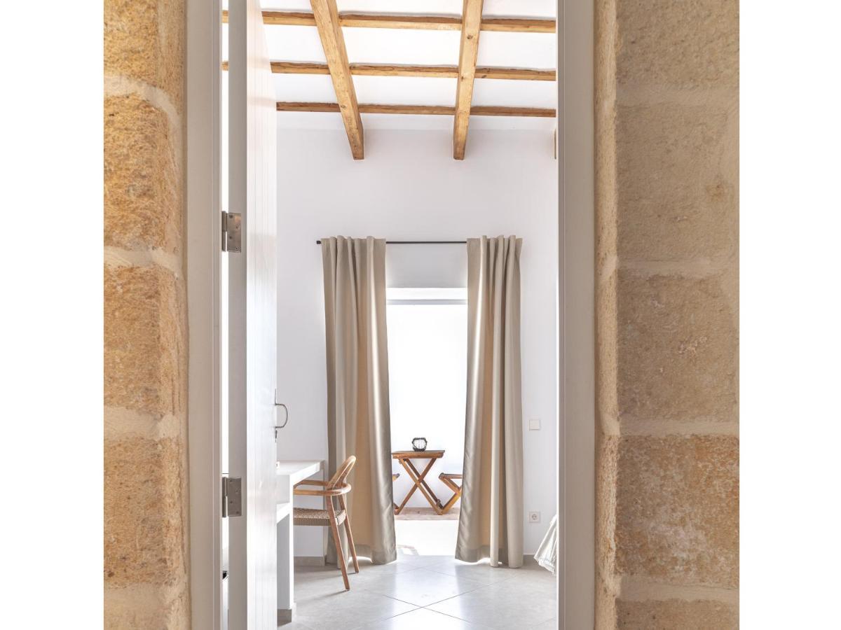 S'Enclova Petit Hotel Ciutadella  Bagian luar foto